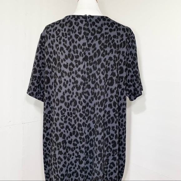 SOLD-Old Navy Leopard Print Knit ShirtDress - Picture 5 of 10
